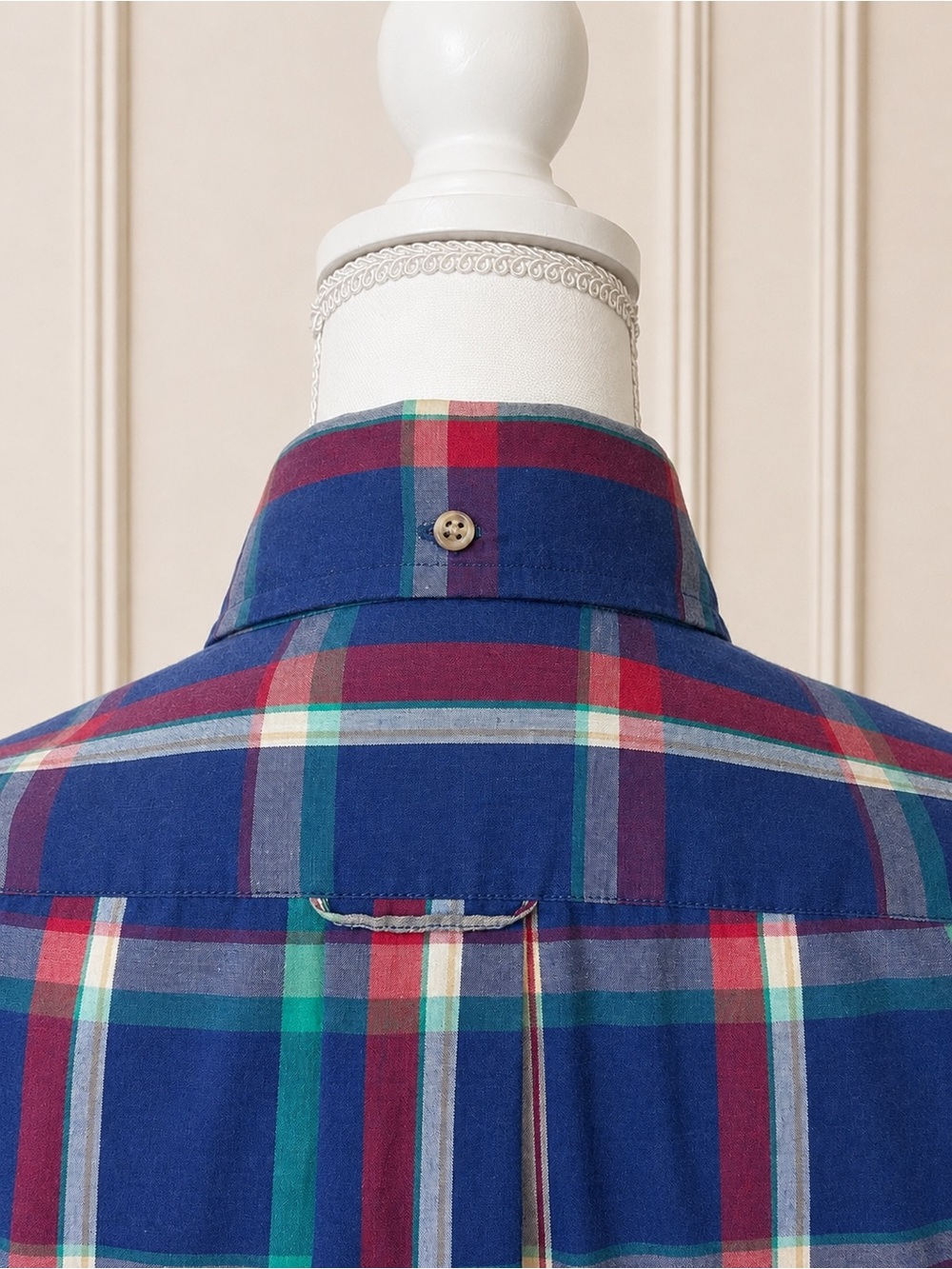 Vintage The Fox Collection Men’s Plaid Button Down Shirt - Picture 4 of 5